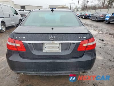 Zdjęcie 6 z 12 samochodu: 2013 MERCEDES-BENZ E 350 4MATIC VIN:WDDHF8JB9DA689915 - miniatura