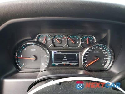 Zdjęcie 9 z 12 samochodu: 2015 CHEVROLET SILVERADO K1500 LT VIN:1GCVKREC8FZ280875 - miniatura
