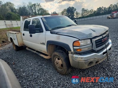 Czwarte zdjęcie samochodu z boku: 2007 GMC SIERRA C3500 VIN:1GDJC33D77F181435 - miniatura