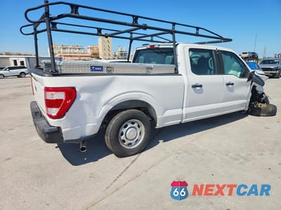 Trzecie zdjęcie samochodu z tyłu: 2021 FORD F150 XL VIN:1FTEW1CP3MFB02057 - miniatura