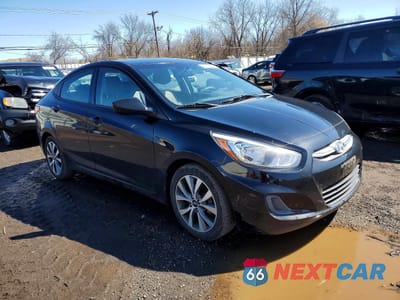 Czwarte zdjęcie samochodu z boku: 2017 HYUNDAI ACCENT VALUE EDITION VIN:KMHCT4AE9HU380204 - miniatura