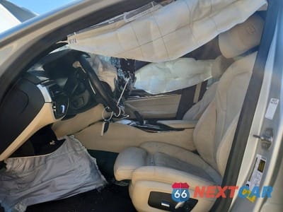 Zdjęcie 7 z 11 samochodu: 2020 BMW 530 I VIN:WBAJR3C0XLCD02731 - miniatura