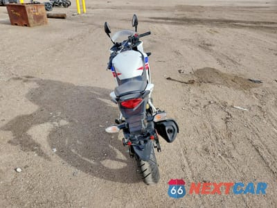 Czwarte zdjęcie samochodu z boku: 2013 HONDA CBR250 R VIN:MLHMC410XD5300522 - miniatura