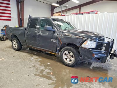 Czwarte zdjęcie samochodu z boku: 2017 RAM 1500 ST VIN:1C6RR7FG2HS559227 - miniatura