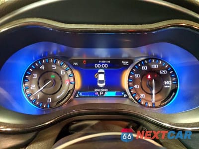 Zdjęcie 9 z 11 samochodu: 2015 CHRYSLER 200 S VIN:1C3CCCDG5FN736543 - miniatura