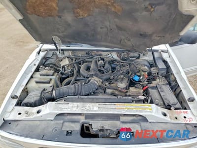 Zdjęcie 12 z 13 samochodu: 2000 FORD EXPLORER XLT VIN:1FMZU73E4YZA89327 - miniatura
