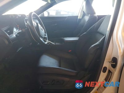 Zdjęcie 7 z 13 samochodu: 2025 LEXUS ES 300H BASE VIN:58ADA1C12SU064596 - miniatura