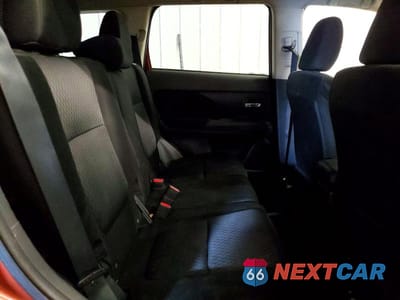Zdjęcie 11 z 13 samochodu: 2014 MITSUBISHI OUTLANDER SE VIN:JA4AZ3A34EZ003713 - miniatura