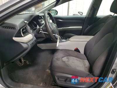 Zdjęcie 7 z 11 samochodu: 2020 TOYOTA CAMRY HYBRID LE VIN:4T1C31AK6LU542979 - miniatura