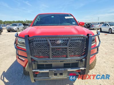 Piąte zdjęcie samochodu w środku: 2023 NISSAN FRONTIER PRO-4X VIN:1N6ED1EK6PN670933 - miniatura