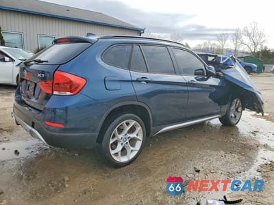 Trzecie zdjęcie samochodu z tyłu: 2013 BMW X1 XDRIVE28I VIN:WBAVL1C52DVR90133 - miniatura