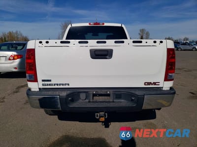 Zdjęcie 6 z 11 samochodu: 2011 GMC SIERRA K1500 VIN:1GTR2TE33BZ360416 - miniatura