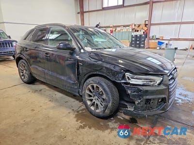 Czwarte zdjęcie samochodu z boku: 2016 AUDI Q3 PRESTIGE VIN:WA1GFCFS7GR015747 - miniatura