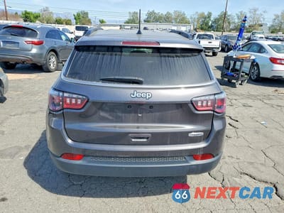 Zdjęcie 6 z 14 samochodu: 2022 JEEP COMPASS LATITUDE VIN:3C4NJCBB1NT214282 - miniatura