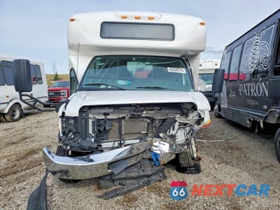 Zdjęcie 9 z 10 samochodu: 2025 FORD ECONOLINE E450 SUPER DUTY CUTAWAY VAN VIN:1FDFE4FNXSDD21749 - miniatura