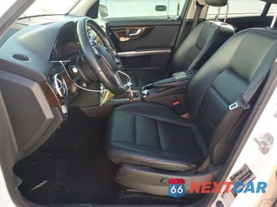 Zdjęcie 7 z 12 samochodu: 2015 MERCEDES-BENZ GLK 350 VIN:WDCGG5HB6FG407568 - miniatura