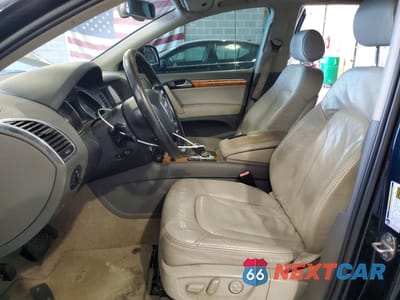 Zdjęcie 7 z 13 samochodu: 2007 AUDI Q7 4.2 QUATTRO PREMIUM VIN:WA1BV94L27D080658 - miniatura