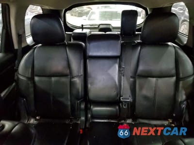 Zdjęcie 10 z 14 samochodu: 2019 NISSAN PATHFINDER SL VIN:5N1DR2MM4KC612148 - miniatura