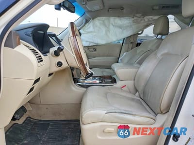 Zdjęcie 7 z 13 samochodu: 2016 INFINITI QX80 BASE VIN:JN8AZ2NF9G9611240 - miniatura