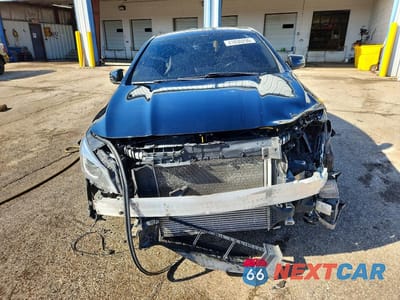 Piąte zdjęcie samochodu w środku: 2014 MERCEDES-BENZ CLA 250 4MATIC VIN:WDDSJ4GB6EN135097 - miniatura