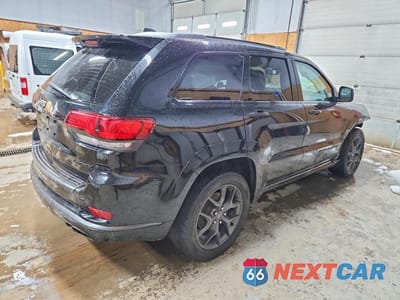 Trzecie zdjęcie samochodu z tyłu: 2020 JEEP GRAND CHEROKEE LIMITED VIN:1C4RJFBGXLC418716 - miniatura