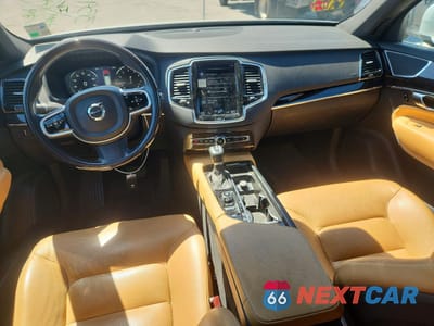 Zdjęcie 8 z 13 samochodu: 2018 VOLVO XC90 T6 VIN:YV4A22PK4J1372452 - miniatura