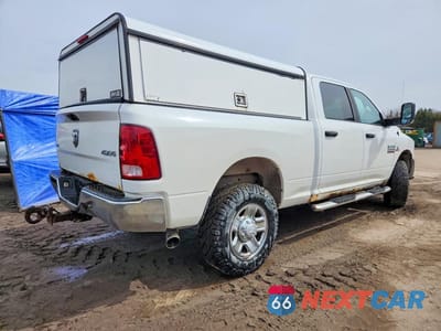 Trzecie zdjęcie samochodu z tyłu: 2014 RAM 3500 SLT VIN:3C63R3DL3EG233101 - miniatura
