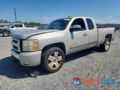 2008 CHEVROLET SILVERADO C1500 1GCEC19J58Z263302 - główne zdjęcie licytacji z USA - miniatura