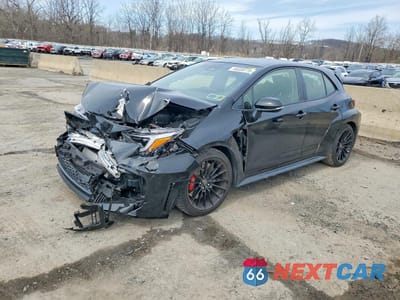 2025 TOYOTA GR COROLLA CORE JTNABAAE7SA020530 - główne zdjęcie licytacji z USA - miniatura