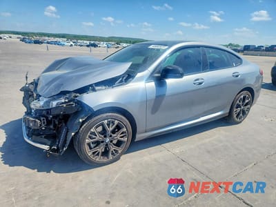 2026 BMW 228 WBA83GG04T7U05859 - główne zdjęcie licytacji z USA - miniatura