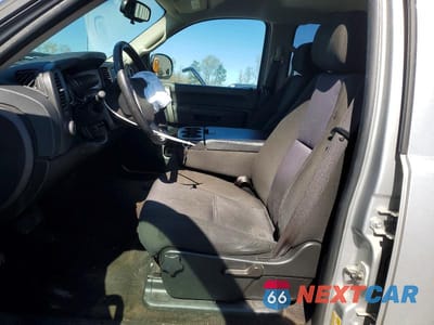 Zdjęcie 7 z 12 samochodu: 2010 GMC SIERRA K1500 SLE VIN:3GTRKVE30AG190140 - miniatura