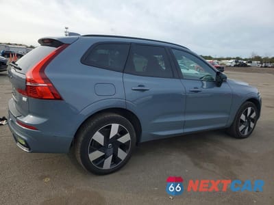 Trzecie zdjęcie samochodu z tyłu: 2024 VOLVO XC60 PLUS VIN:YV4H60DLXR1864791 - miniatura