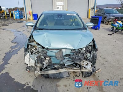Piąte zdjęcie samochodu w środku: 2018 TOYOTA PRIUS TWO VIN:JTDKBRFU9J3059596 - miniatura