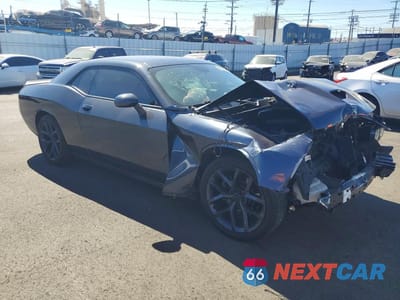 Czwarte zdjęcie samochodu z boku: 2019 DODGE CHALLENGER GT VIN:2C3CDZJG6KH620257 - miniatura