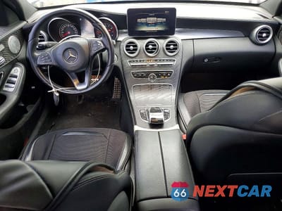 Zdjęcie 8 z 12 samochodu: 2016 MERCEDES-BENZ C 300 4MATIC VIN:55SWF4KB6GU099948 - miniatura