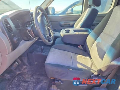Zdjęcie 7 z 11 samochodu: 2007 CHEVROLET SILVERADO K1500 VIN:2GCEK19C371577879 - miniatura