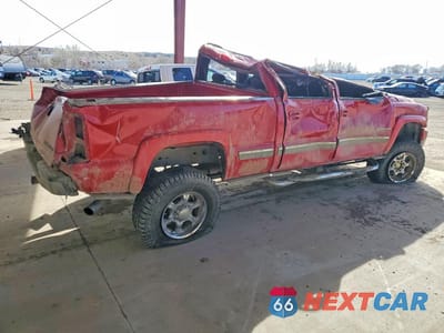 Trzecie zdjęcie samochodu z tyłu: 2002 CHEVROLET SILVERADO K2500 HEAVY DUTY VIN:1GCHK23G12F102747 - miniatura