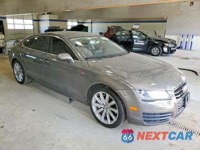 Czwarte zdjęcie samochodu z boku: 2012 AUDI A7 PREMIUM PLUS VIN:WAUYGAFC0CN106815 - miniatura