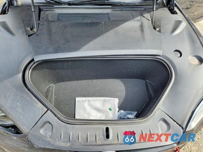 Zdjęcie 11 z 12 samochodu: 2023 TESLA MODEL S VIN:5YJSA1E52PF530014 - miniatura