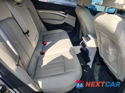 Zdjęcie 10 z 12 samochodu: 2024 AUDI Q8 E-TRON SPORTBACK PREMIUM PLUS VIN:WA1CAAGE7RB005967 - miniatura