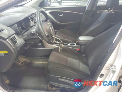 Zdjęcie 7 z 12 samochodu: 2016 HYUNDAI ELANTRA GT BASE VIN:KMHD35LH5GU268533 - miniatura