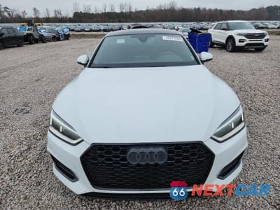 Piąte zdjęcie samochodu w środku: 2019 AUDI A5 PREMIUM PLUS VIN:WAUBNCF55KA096653 - miniatura