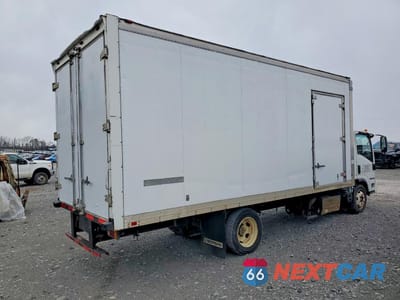 Trzecie zdjęcie samochodu z tyłu: 2011 ISUZU NQR BOX TRUCK VIN:JALE5W168B7901252 - miniatura