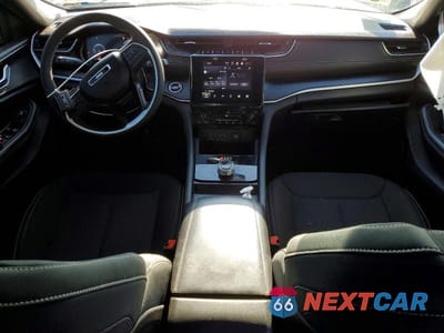 Zdjęcie 8 z 12 samochodu: 2024 JEEP GRAND CHEROKEE LAREDO VIN:1C4RJHAG0RC231992 - miniatura