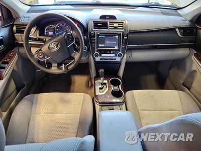 Zdjęcie 8 z 12 samochodu: 2014 TOYOTA CAMRY XLE V6 VIN:4T1BF1FK1EU777630 - miniatura