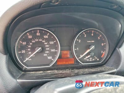 Zdjęcie 9 z 12 samochodu: 2008 BMW 128 I VIN:WBAUL73558VE86361 - miniatura