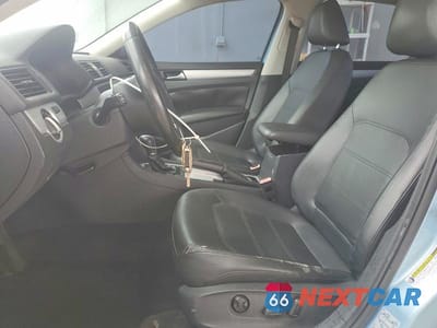 Zdjęcie 7 z 11 samochodu: 2012 VOLKSWAGEN PASSAT SE VIN:1VWBH7A3XCC072780 - miniatura