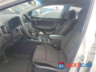 Zdjęcie 7 z 11 samochodu: 2017 KIA SPORTAGE LX VIN:KNDPMCAC1H7160226 - miniatura