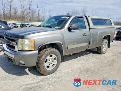 2007 CHEVROLET SILVERADO K1500 1GCEK14C27Z577919 - główne zdjęcie licytacji z USA - miniatura