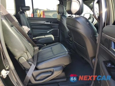 Zdjęcie 11 z 12 samochodu: 2024 JEEP WAGONEER SERIES II VIN:1C4SJVBP9RS158111 - miniatura